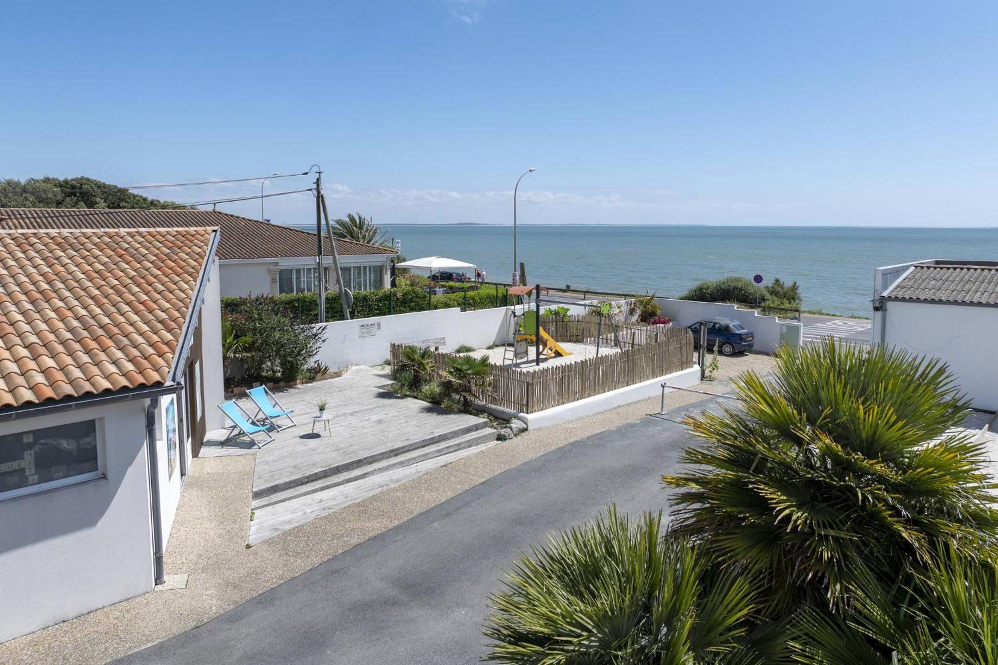 Tahiti Village La Grande Cote Saint-Palais-sur-Mer Exterior photo